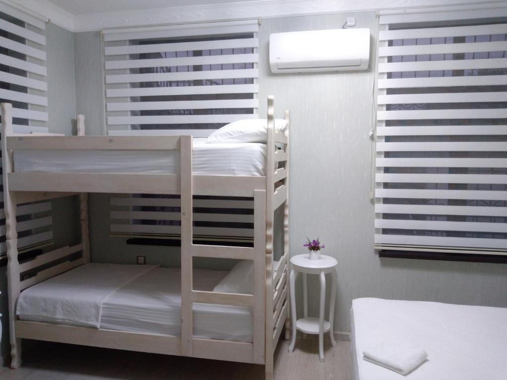 Гагра: Esmeralda Guest House