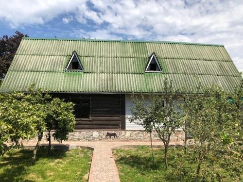 Молочный: Pitsunda Valentina house