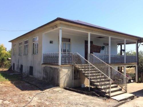 Цкуара: Guest house Little Paradise
