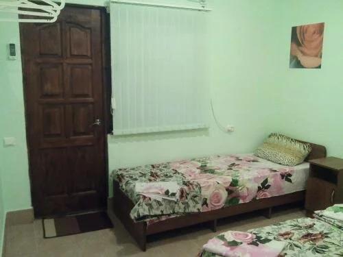 Сухум: Roza Guest House