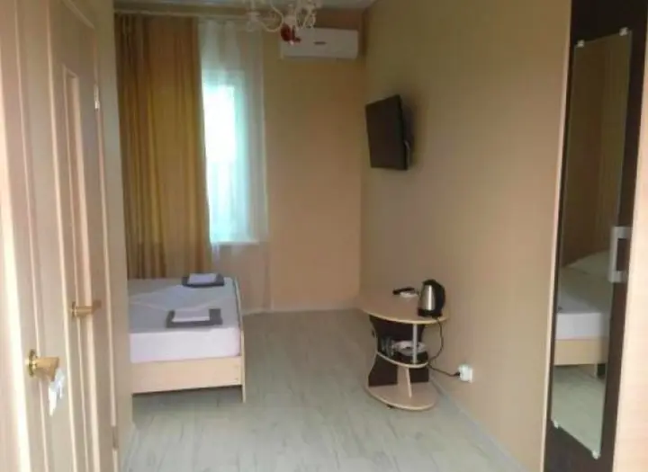 Гагра: Fish House Guest House