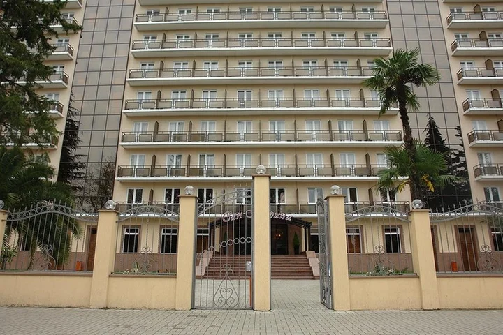 Гагра: Pansionat San-Marina
