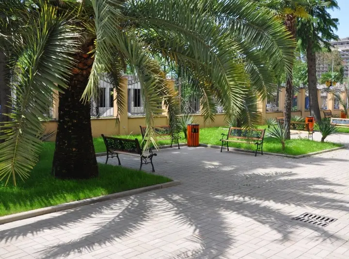 Гагра: Pansionat San-Marina