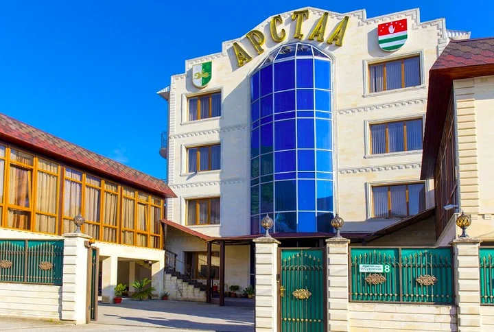 Гагра: Arstaa Hotel