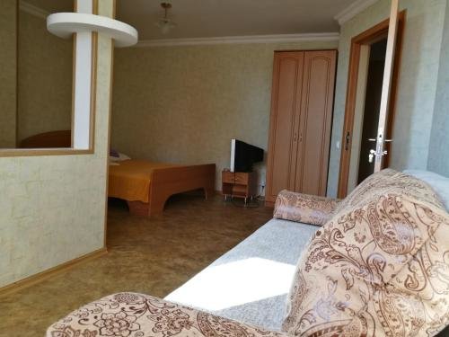 Гагра: Guest House Villa Roza