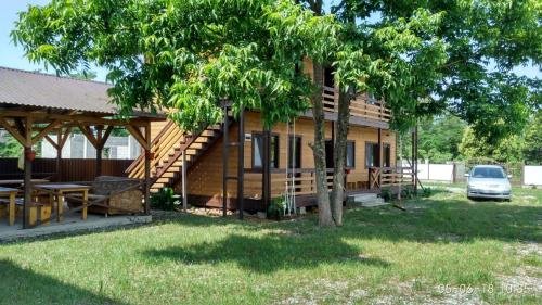 Цитрусовый: Guesthouse Pekan