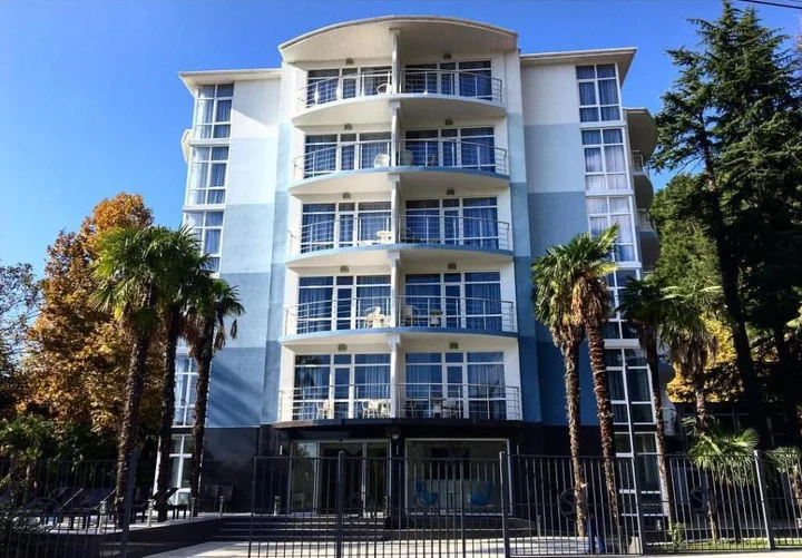 Гагра: Sunrise Garden Hotel