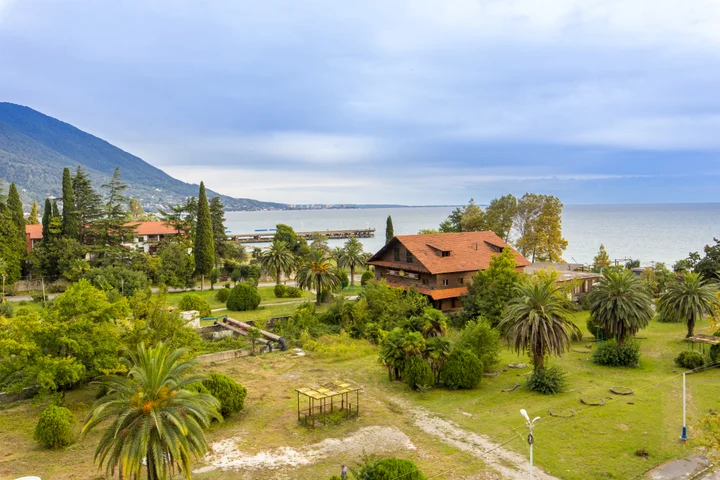 Гагра: Sunrise Garden Hotel