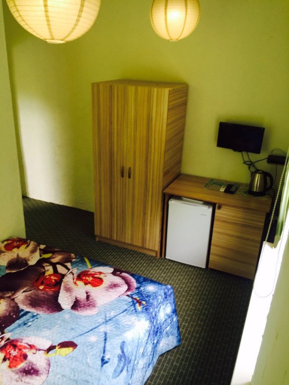 Молочный: Guest house Inkit