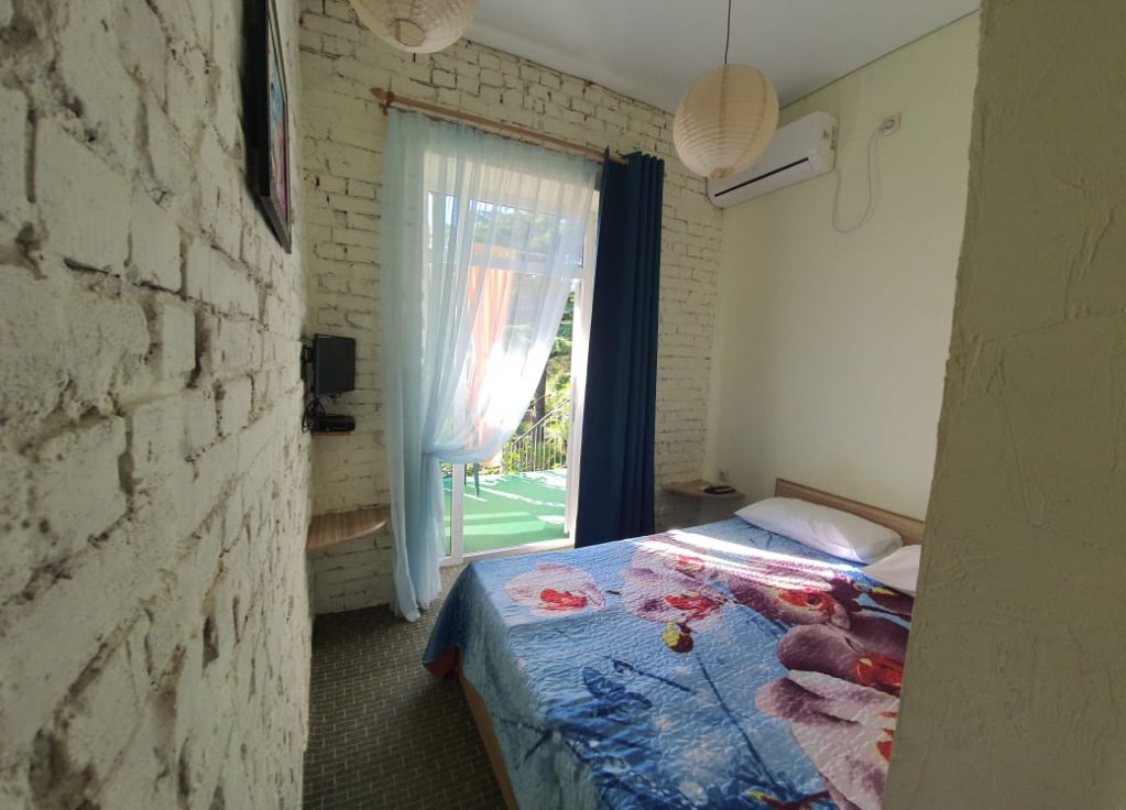 Молочный: Guest house Inkit