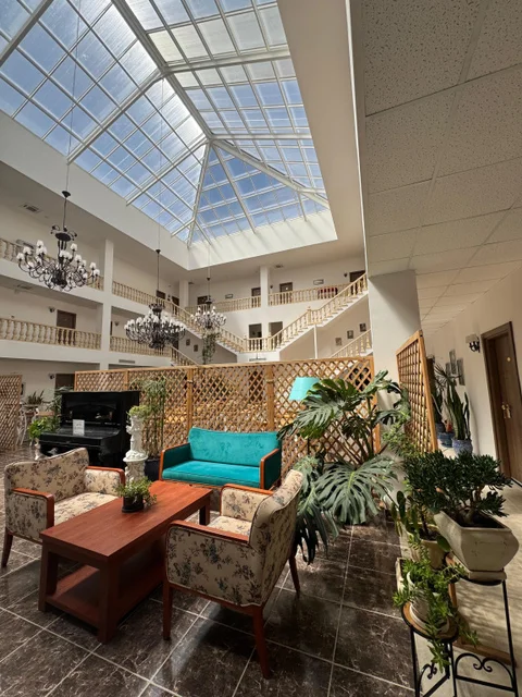 Лдзаа: Lucette Guest House