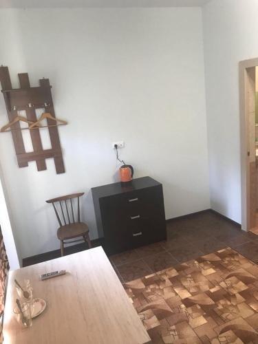 Пицунда: Guest House Kiparis
