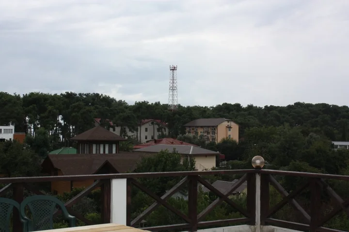Лдзаа: Viktoria Hotel