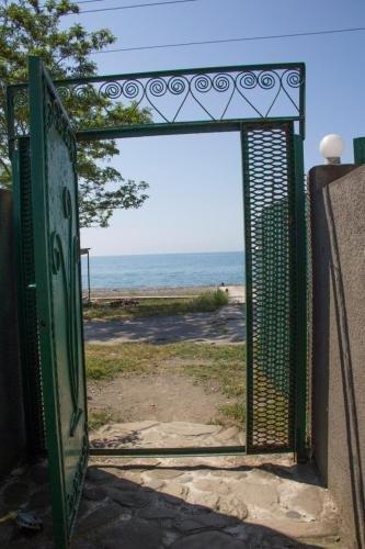 Гечрипш: Dom U Morya Guest House