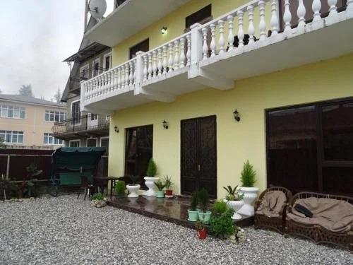 Сухум: Guest House Chegem