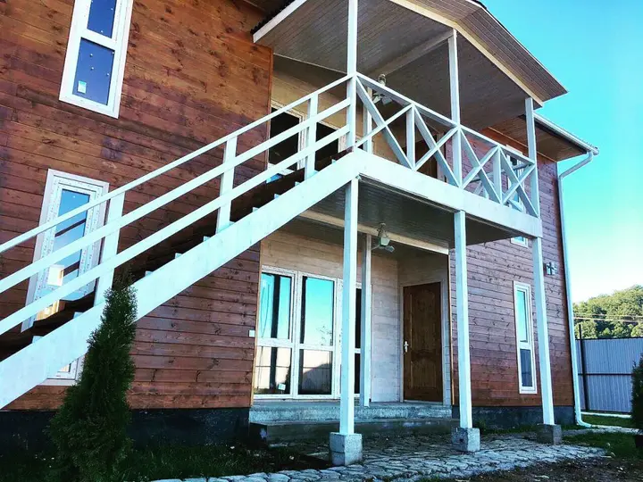 Лдзаа: Pine Beach Hotel