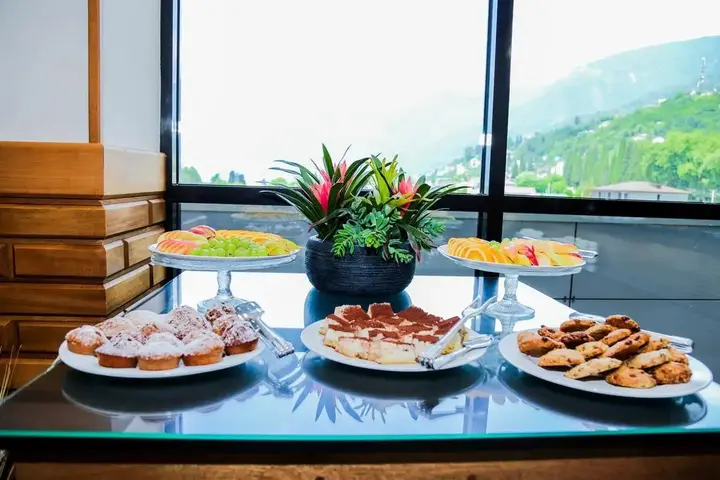 Гагра: Grand Hotel Gagra