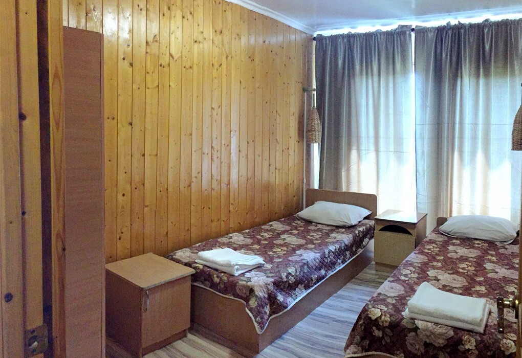 Новый Афон: Отель Камарит Новый Афон