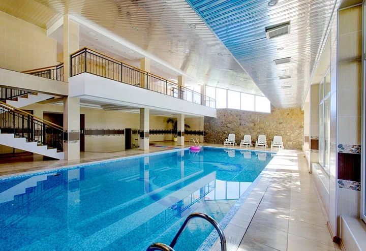 Пицунда: Delfin Hotel