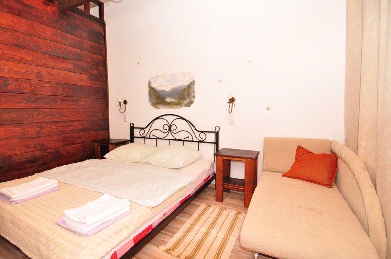 Бабушара: Alaku Hotel