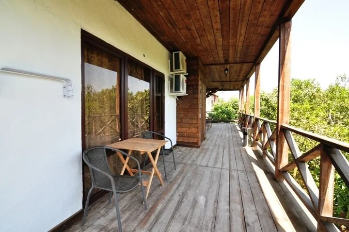 Бабушара: Alaku Hotel