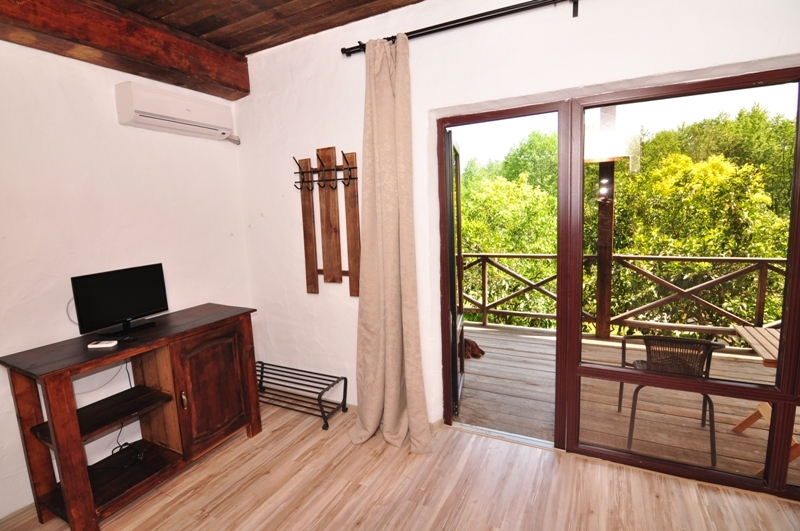 Бабушара: Alaku Hotel