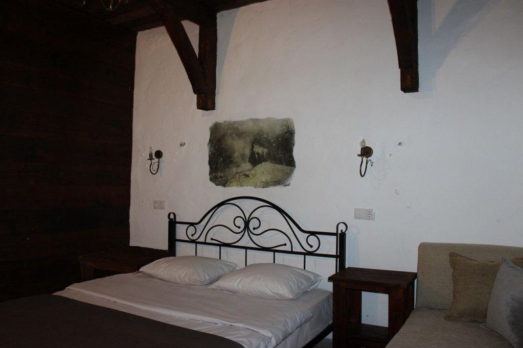 Бабушара: Alaku Hotel
