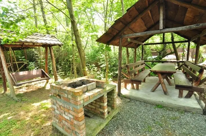 Бабушара: Alaku Hotel