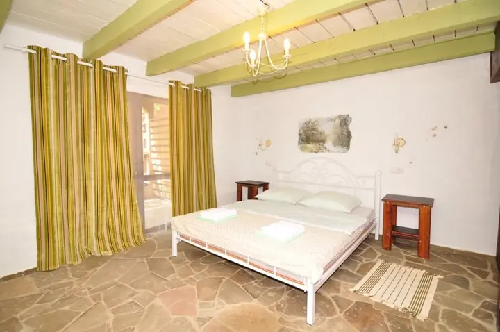 Бабушара: Alaku Hotel
