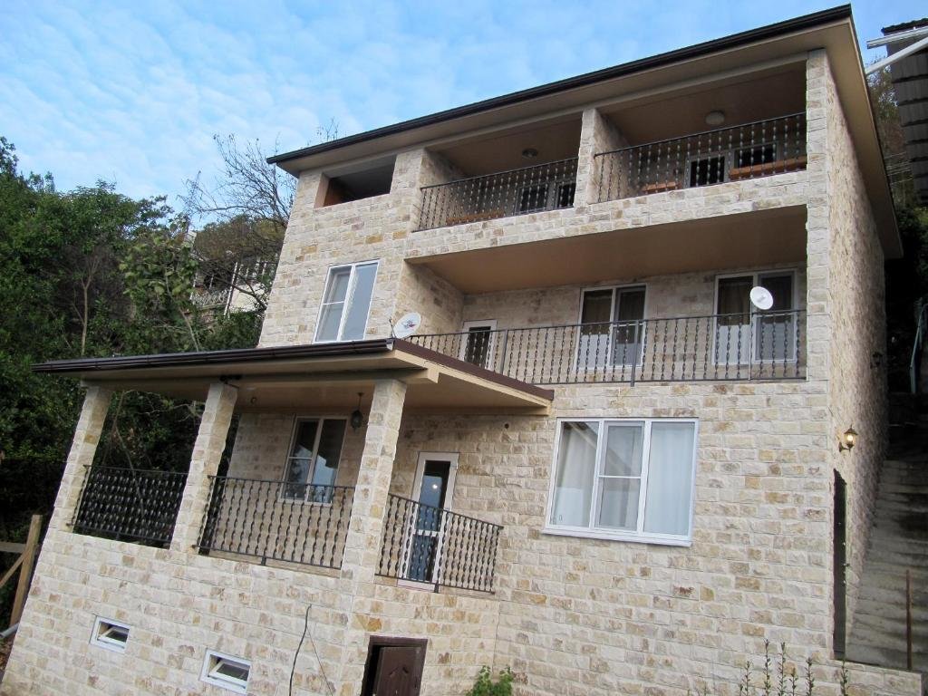 Гагра: Apartments on Geroyev 16 Marta