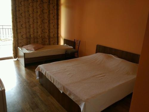 Новый Афон: Aparthotel na Abovyana 7