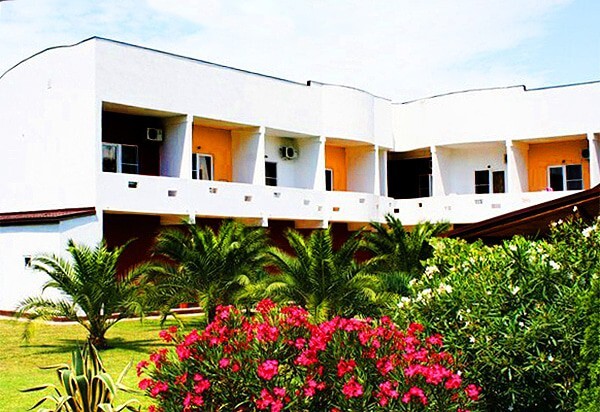 Лдзаа: Hotel Sharmat