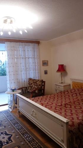 Гагра: Guest house on Kabardinskaya 49