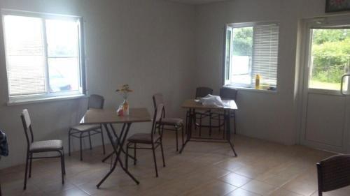 Гагра: Guest House on Sayat-Nova 7A