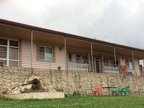 Гагра: Guest House on Sokhumi Highway 133