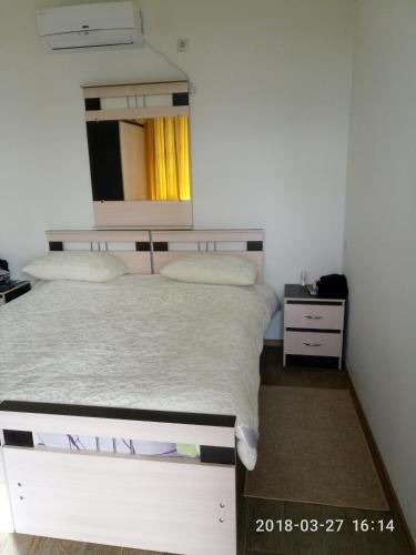 Гагра: Guest House on Sokhumi Highway 133