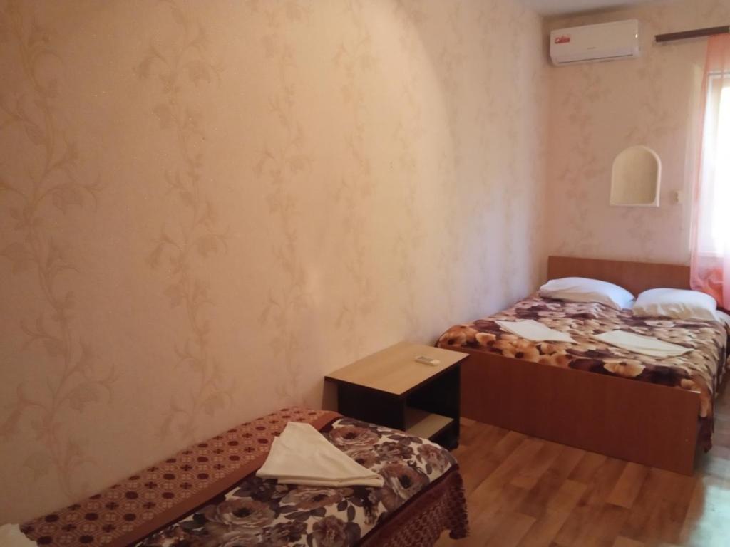 Лдзаа: Guest house Rechnaya 6