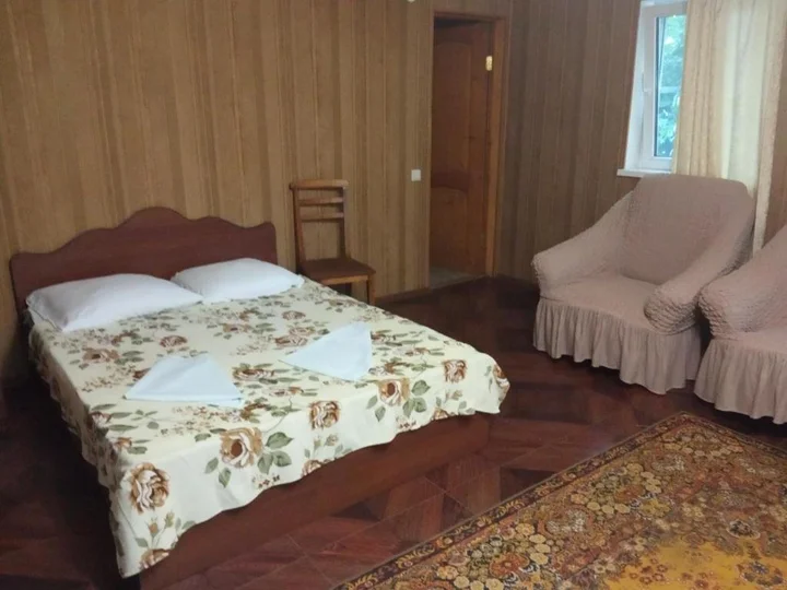 Лдзаа: Guest house Rechnaya 6