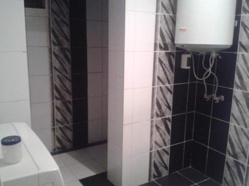 Гагра: Guesthouse on Chanba 12