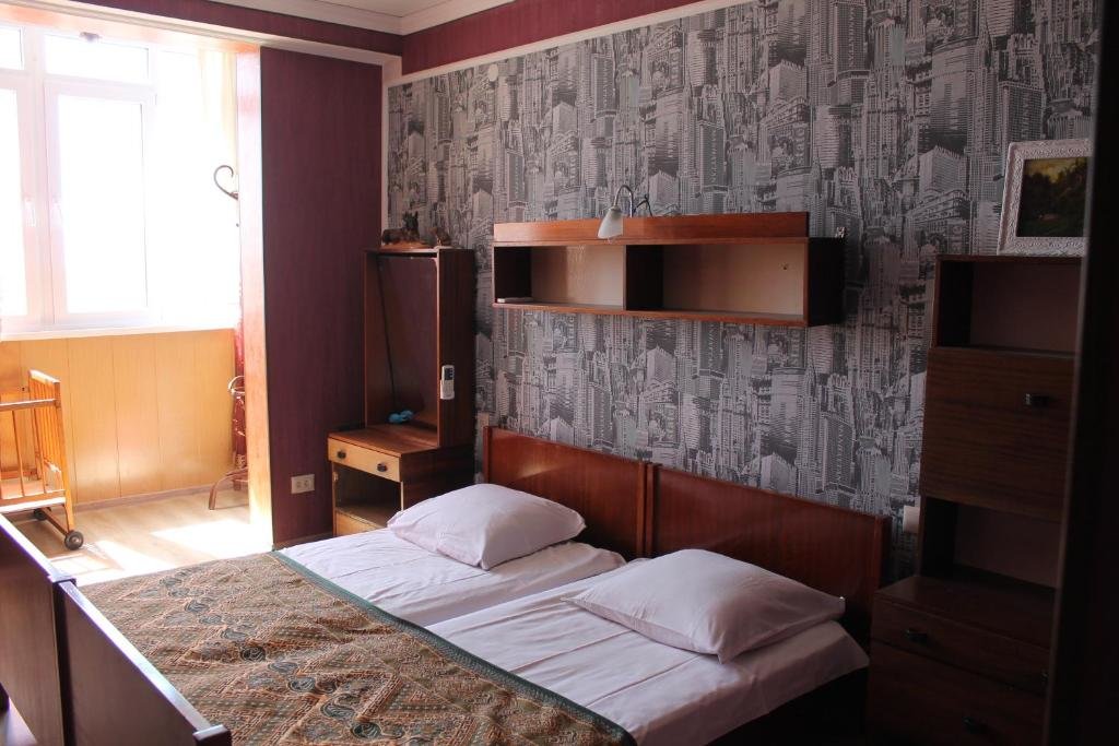 Гагра: Apartment on Abazgaa 53/3