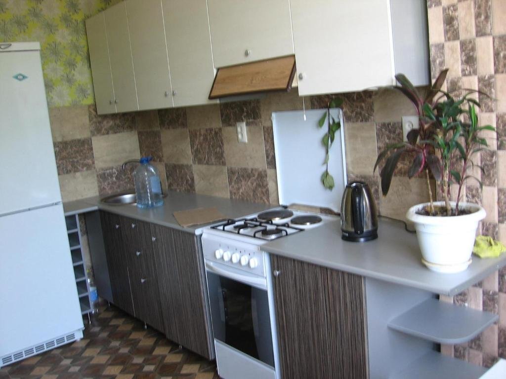 Гагра: Apartment on Abazgaa 53/3