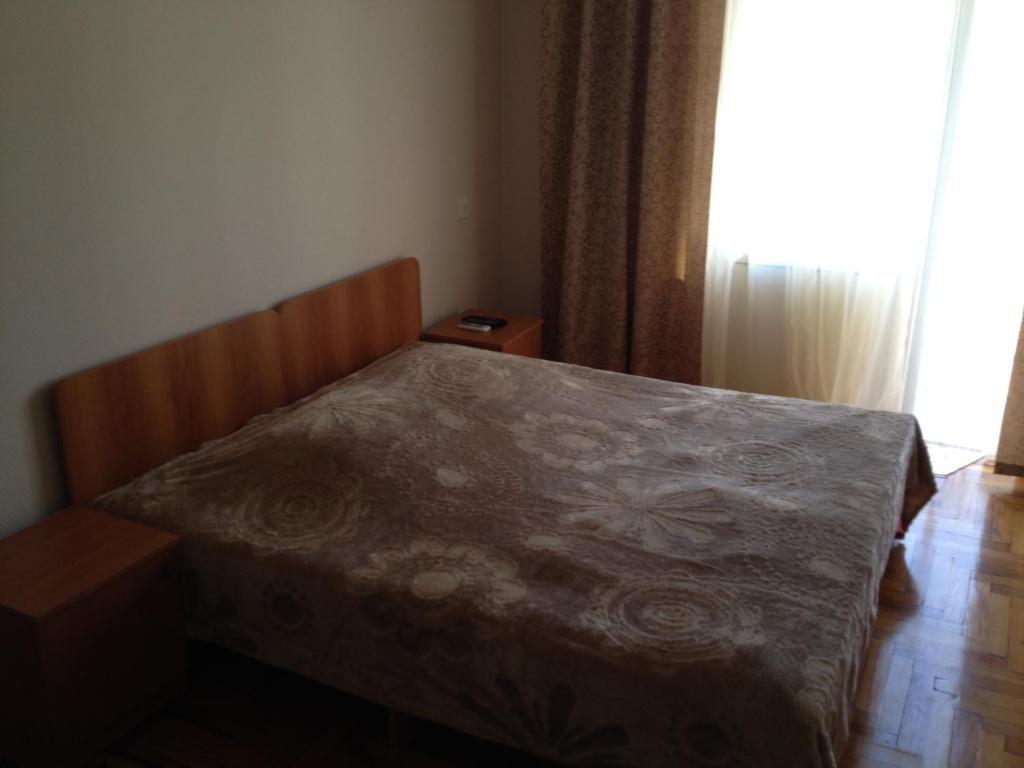 Гагра: Apartment on Abazgaa 55