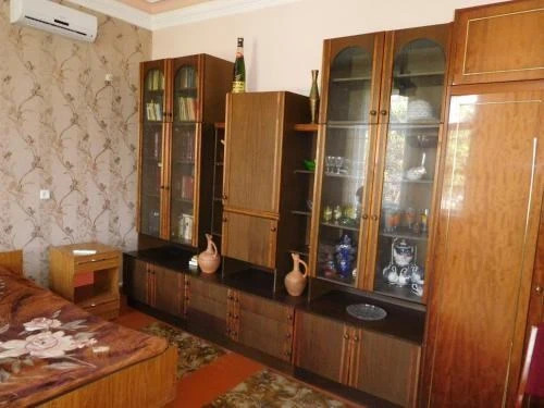 Сухум: Guesthouse on Adleiba 75