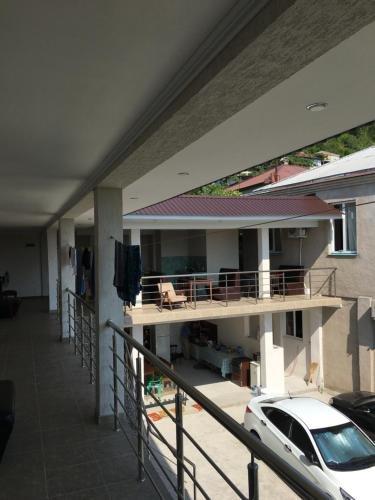 Гагра: Guest house Kabardinskaya 121