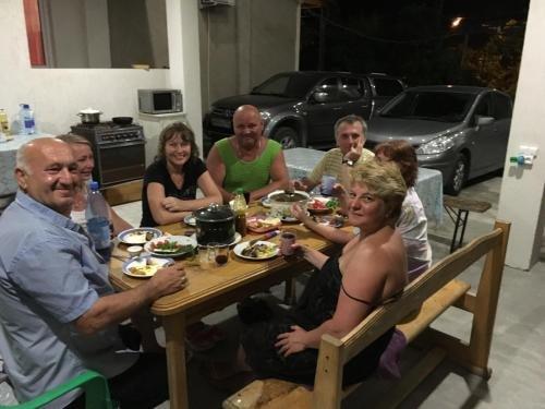 Гагра: Guest house Kabardinskaya 121