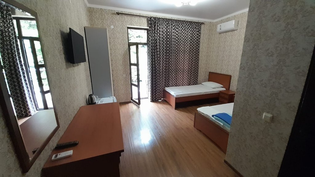 Гагра: Inn Rif