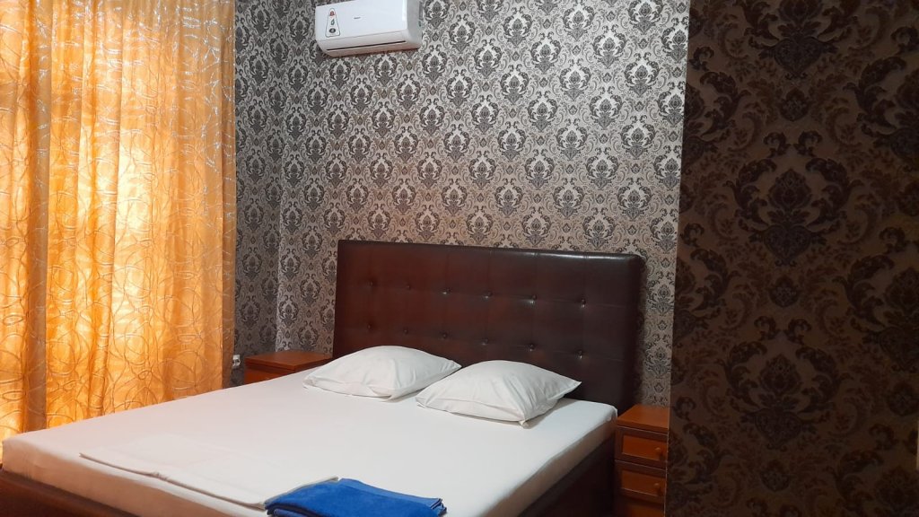 Гагра: Inn Rif