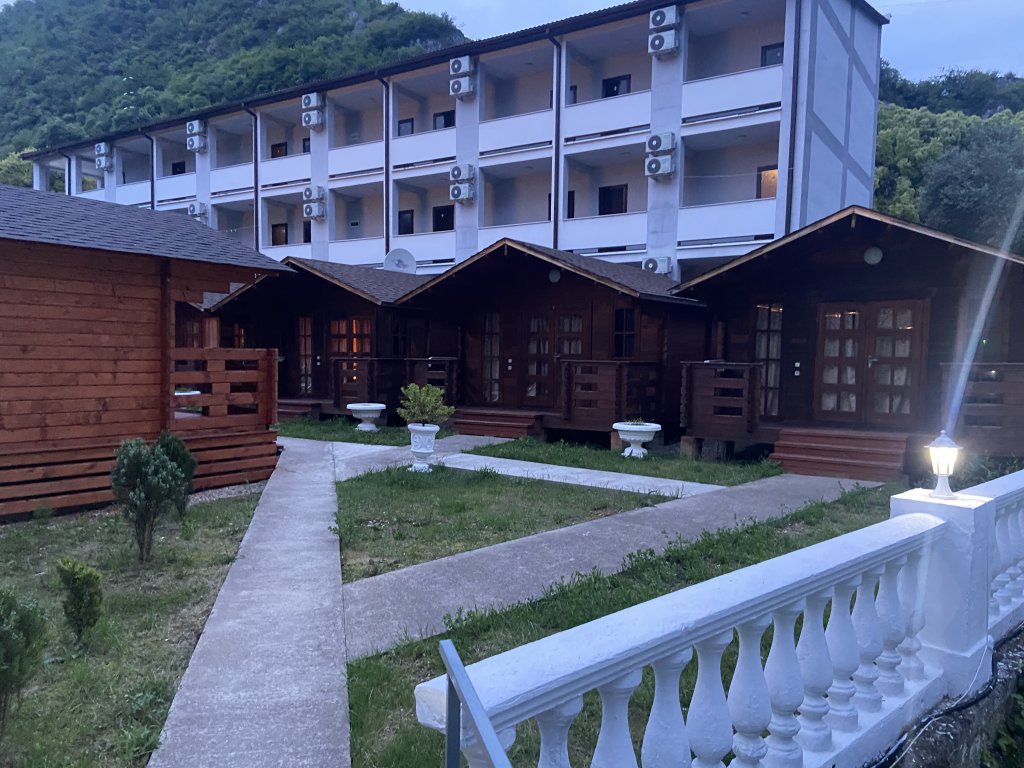 Новый Афон: Holiday park Psyrdzha