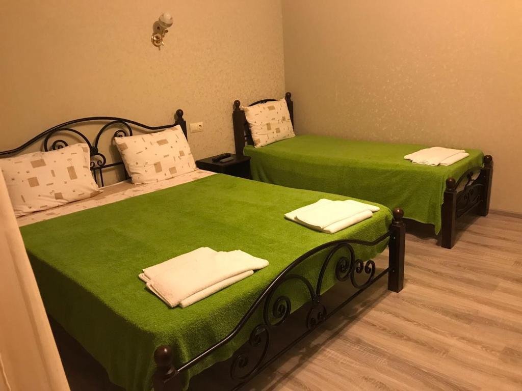 Пицунда: Guest house Inga