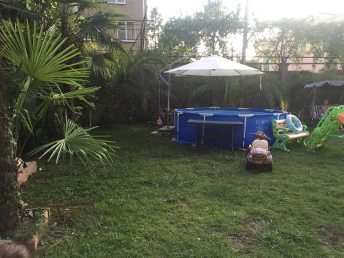 Сухум: Guest House Peschaniy Bereg